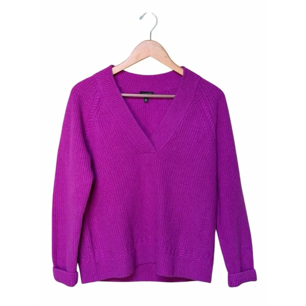 Talbots Cashmere Ribbed V-Neck Pullover Sweater Fuchsia Size Medium